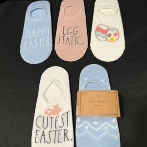 $5 CLEARANCE!!!  Rae Dunn Easter Socks - Blue, Pink, White
